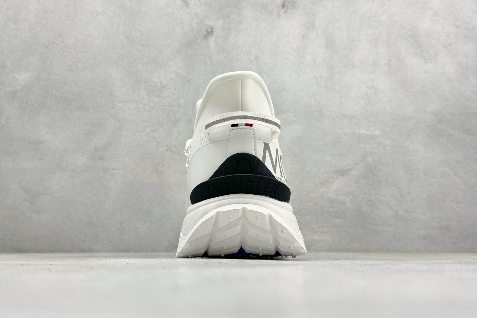 Moncler 蒙口 Trailgrip AMOEBA厚底系带耐磨低帮运动休闲鞋