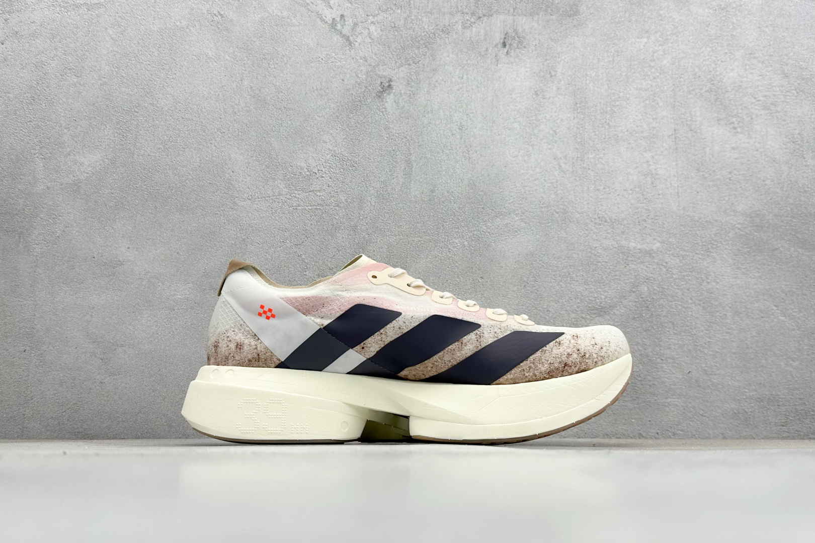 AdidAdizero Adios 4 M 阿迪透气轻盈低帮跑步鞋 JR6367