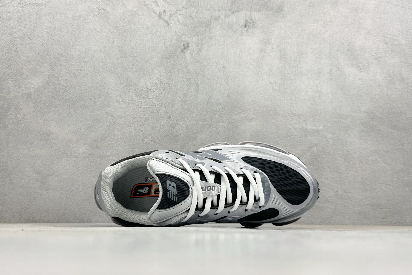 New Balance 2000系列复古老爹风休闲运动慢跑鞋 U200030Z