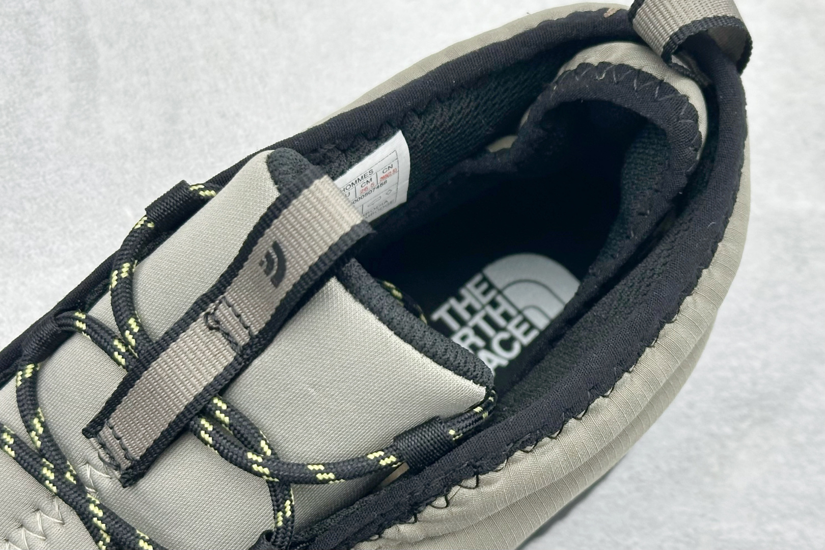 北面THE M NSE CHUKKA 舒适百搭 减震 高帮生活休闲鞋 NF0A7W408IT-090