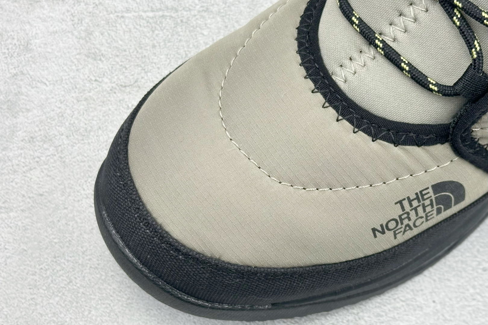 北面THE M NSE CHUKKA 舒适百搭 减震 高帮生活休闲鞋 NF0A7W408IT-090