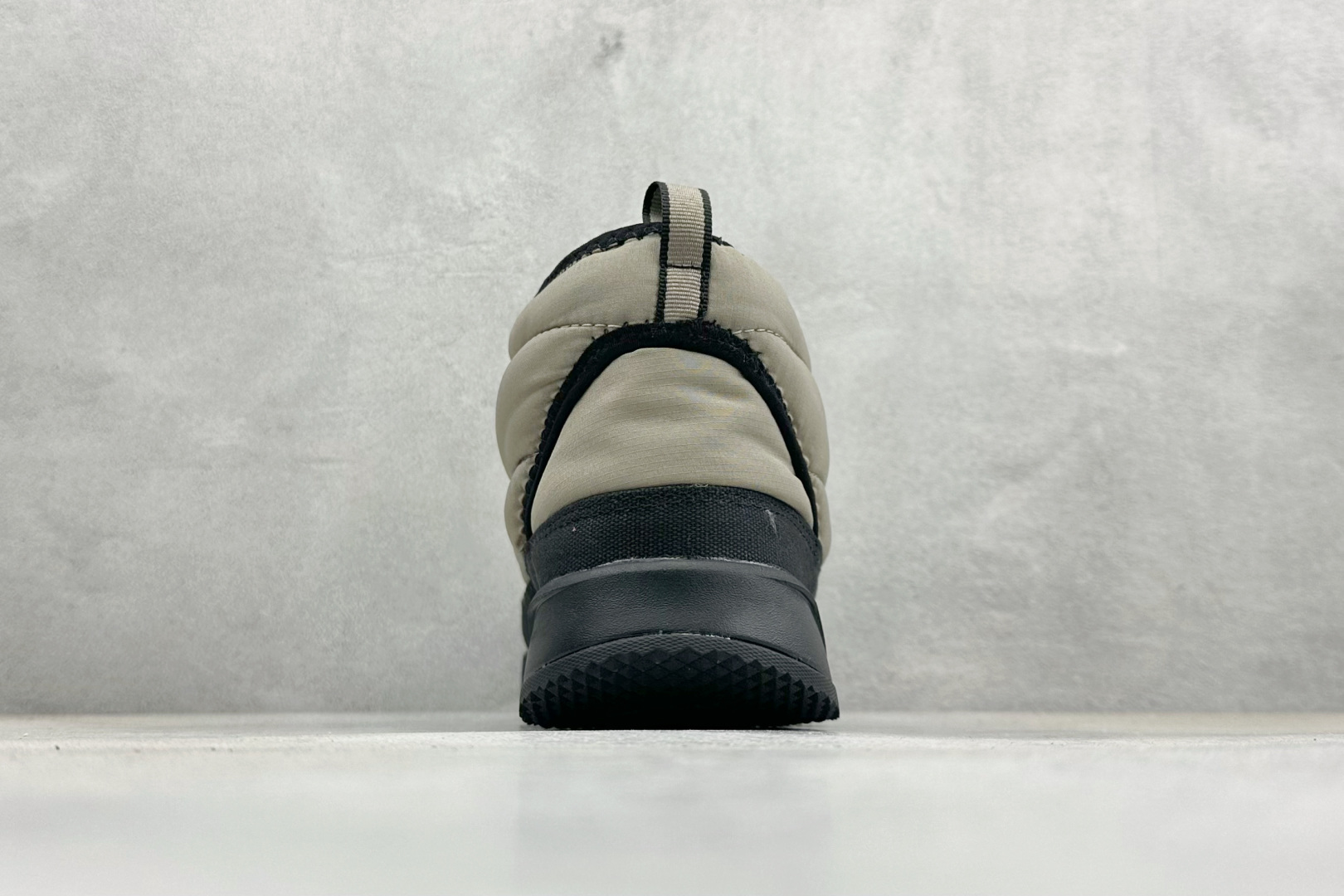 北面THE M NSE CHUKKA 舒适百搭 减震 高帮生活休闲鞋 NF0A7W408IT-090