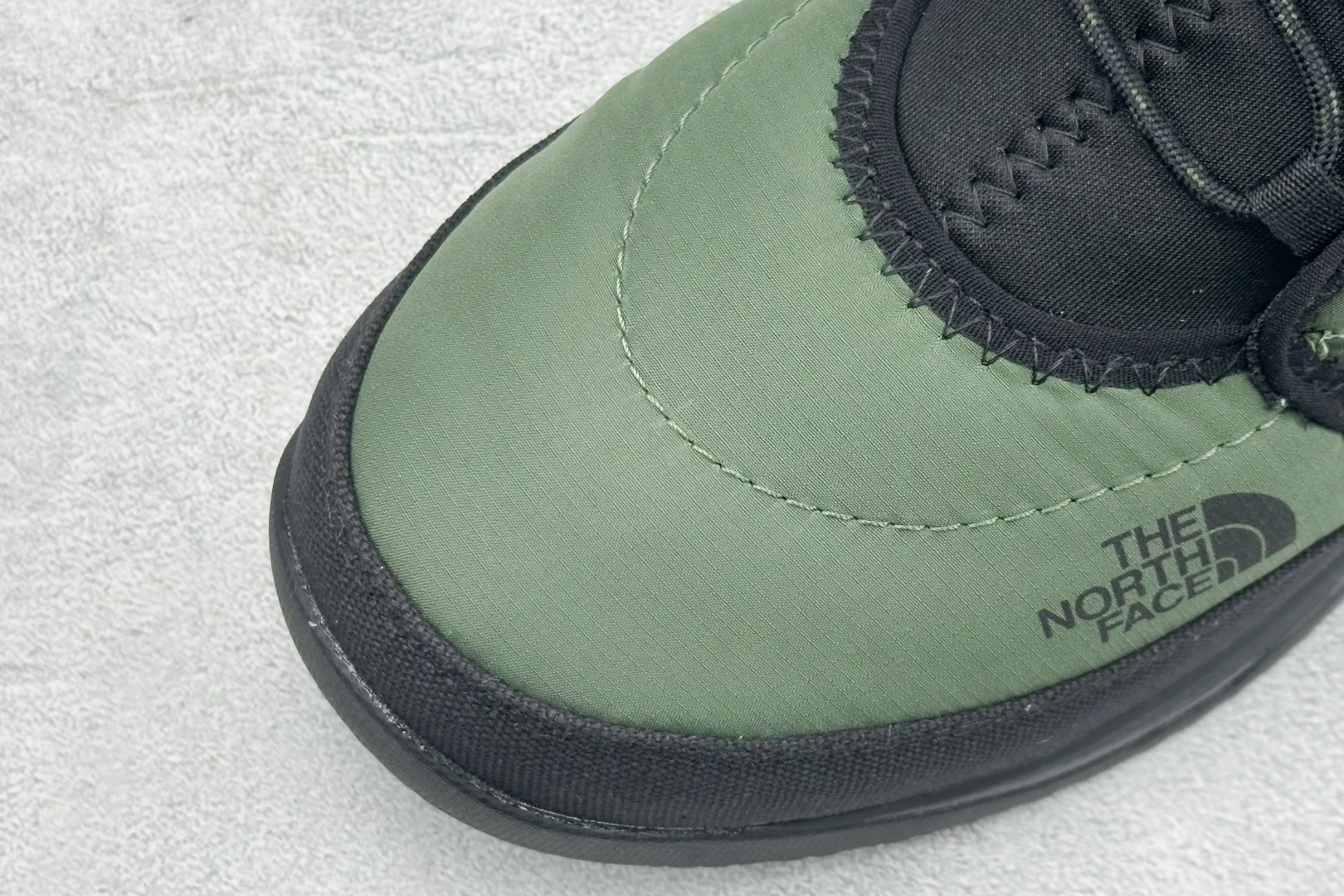 北面THE M NSE CHUKKA 舒适百搭 减震 高帮生活休闲鞋 NF0A7W4OWTQ-090