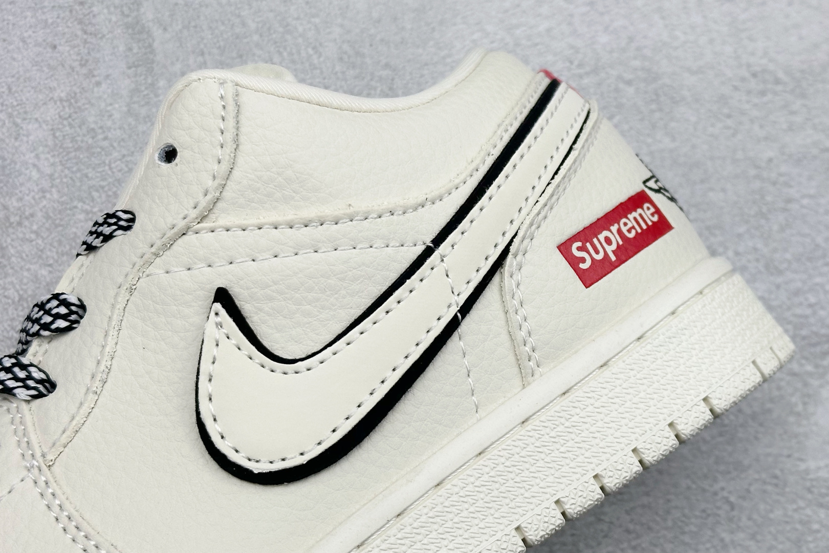 Air Jordan 1 Low AJ1 乔1 SUL联名 高端定制 低帮复古篮球鞋 QB1988-001-莆田鞋,莆田鞋货源,高仿鞋,高仿鞋货源,安福档口,莆田高仿鞋,莆田鞋批发,高仿鞋批发,莆田高仿运动鞋,高仿运动鞋,莆田运动鞋 Air Jordan 1 Low AJ1 乔1 SUL联名 高端定制 低帮复古篮球鞋 QB1988-001