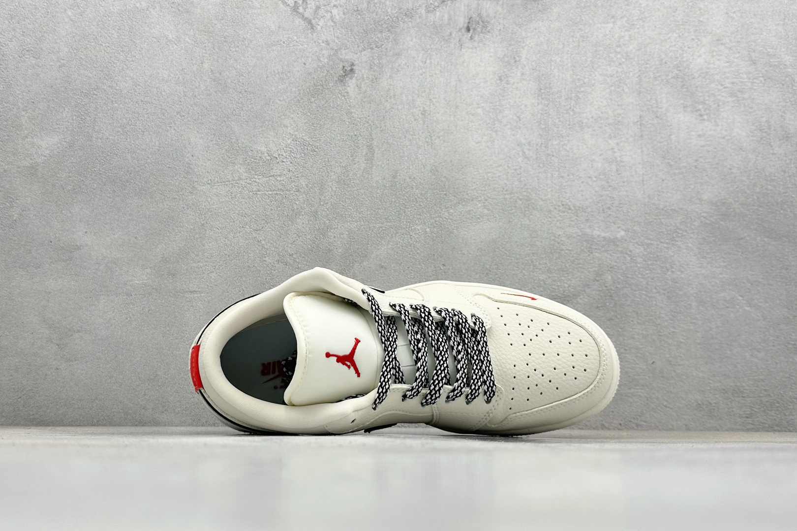 Air Jordan 1 Low AJ1 乔1 SUL联名 高端定制 低帮复古篮球鞋 QB1988-001-莆田鞋,莆田鞋货源,高仿鞋,高仿鞋货源,安福档口,莆田高仿鞋,莆田鞋批发,高仿鞋批发,莆田高仿运动鞋,高仿运动鞋,莆田运动鞋 Air Jordan 1 Low AJ1 乔1 SUL联名 高端定制 低帮复古篮球鞋 QB1988-001