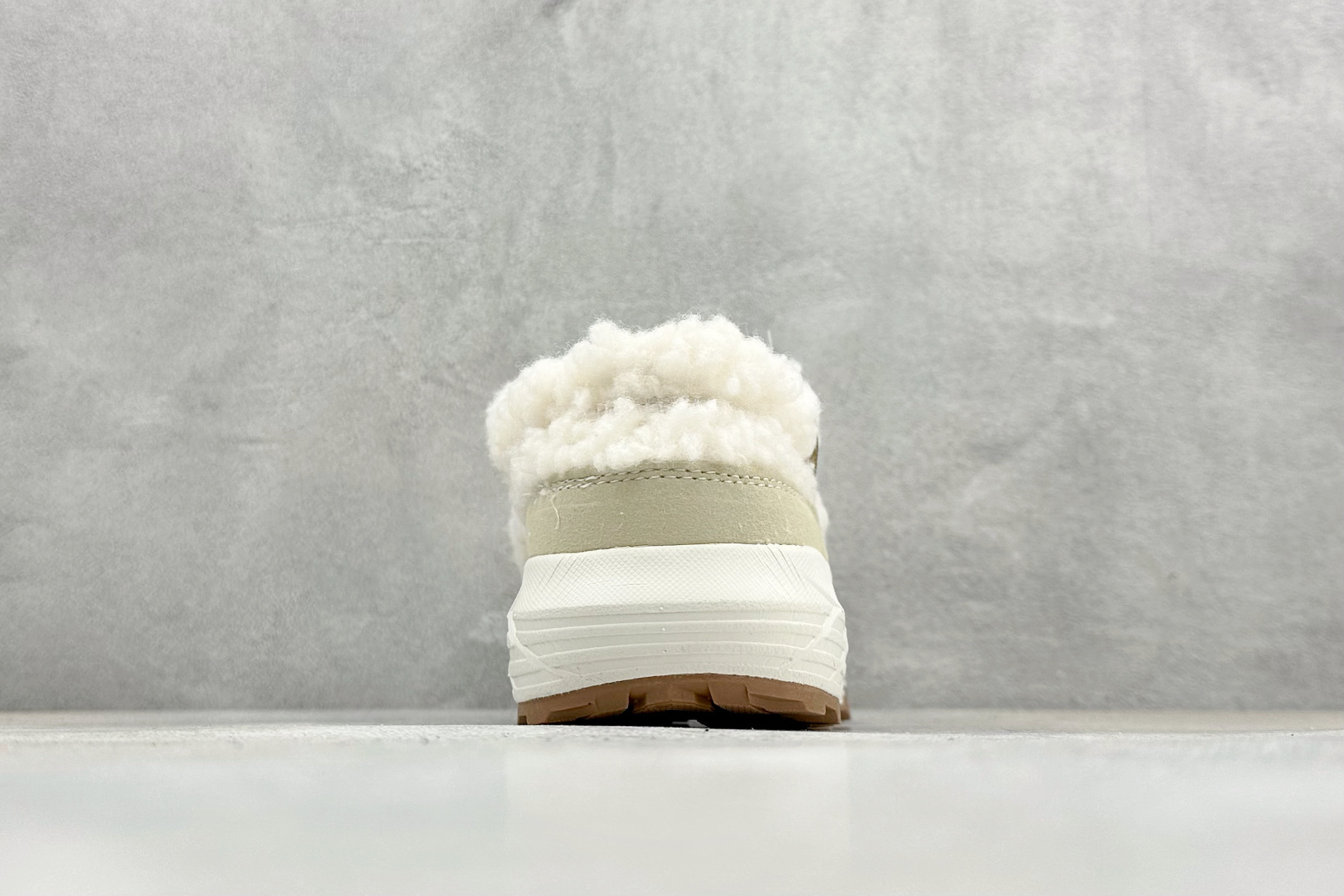 Asics Gel-Sonoma WT 亚瑟士秋冬加绒休闲生活鞋 1203B036-100