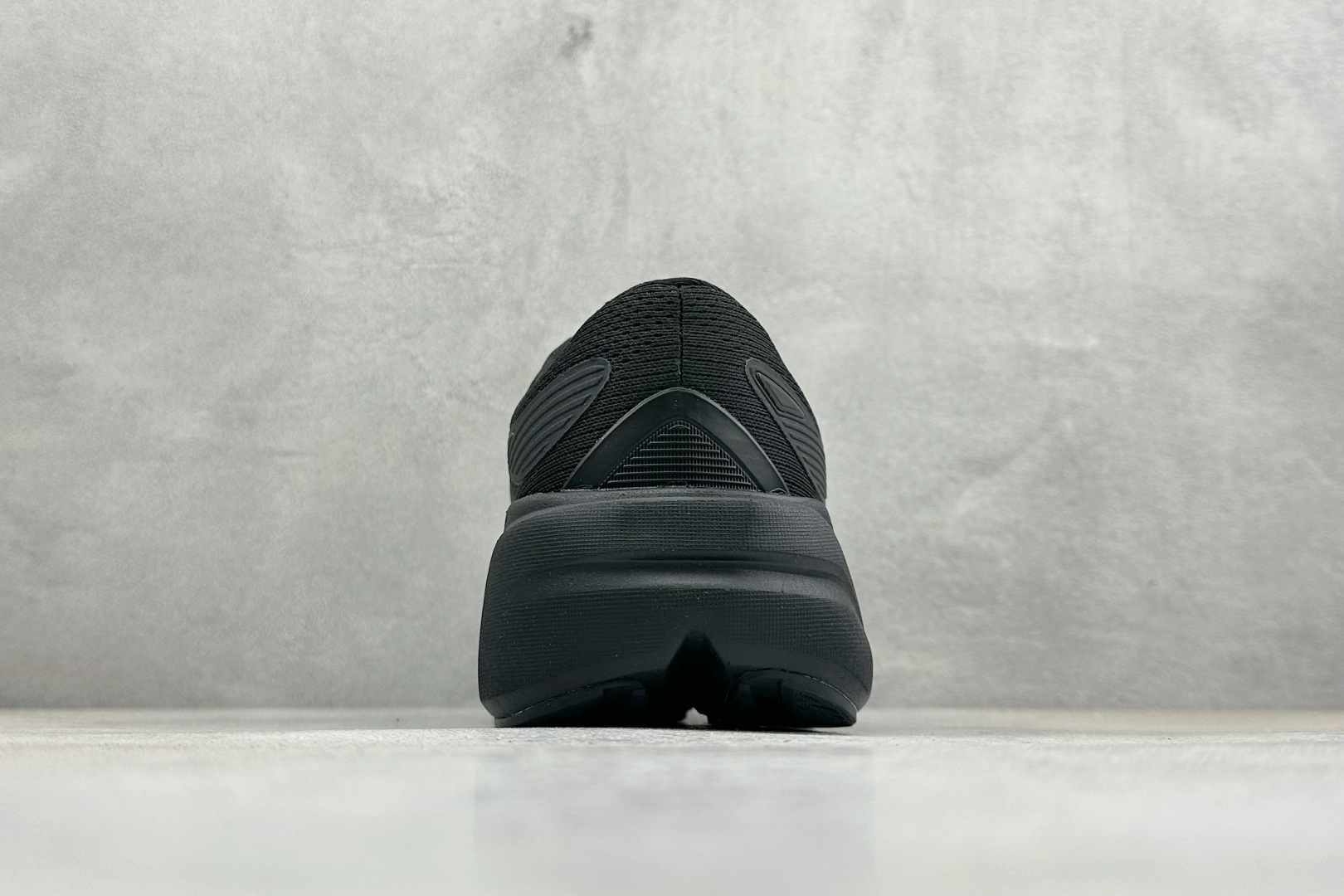 Z版Brooks布鲁克斯 GhoMax 3 网面耐磨透气休闲跑步鞋 110464-1D-020