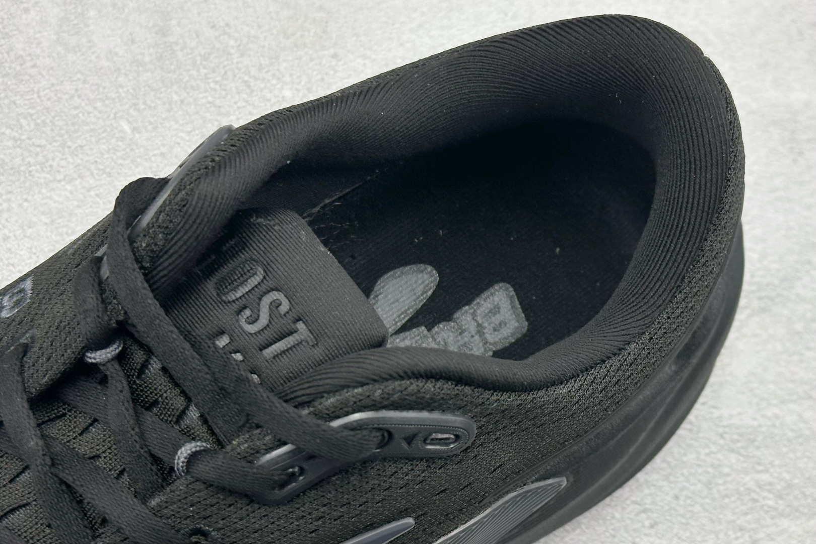 Z版Brooks布鲁克斯 GhoMax 3 网面耐磨透气休闲跑步鞋 110464-1D-020