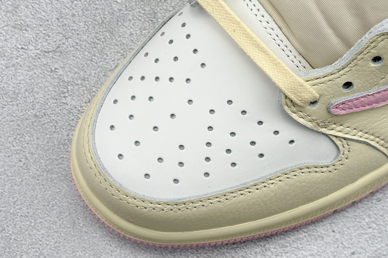 F版Fragment x TS x Air Jordan 1 Low 三方联名低帮倒钩板鞋 IQ7604-101