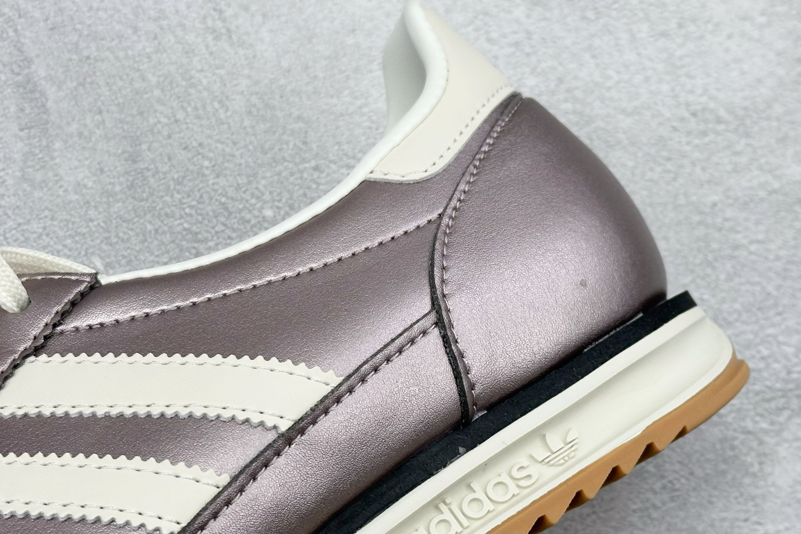 ML版AD Originals SL 72 RS 休闲防滑耐磨低帮板鞋 JH6364