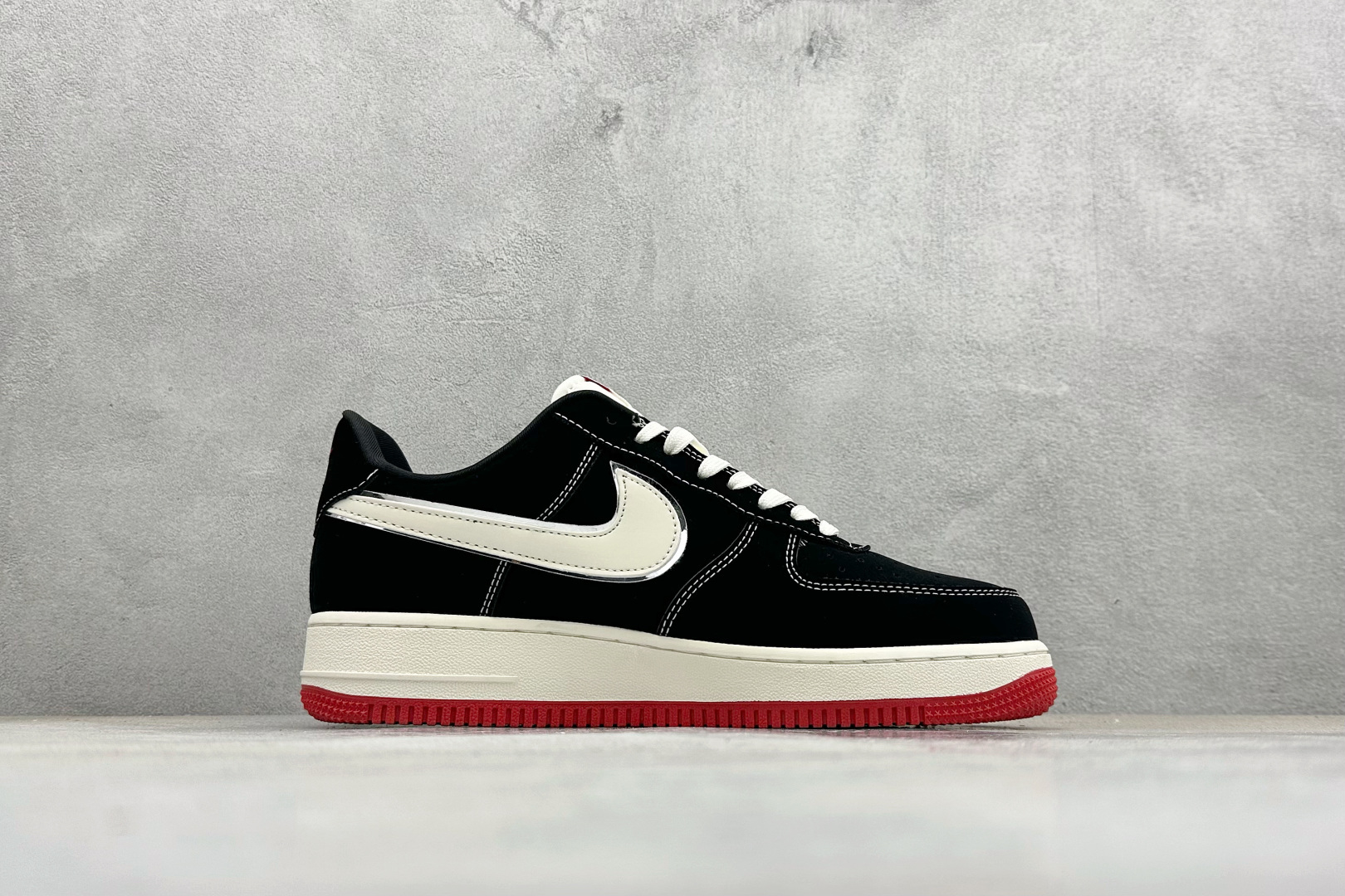 SC版NIke Air Force 1 '07 LOW 黑白红底 运动鞋 休闲鞋 DF0188-118