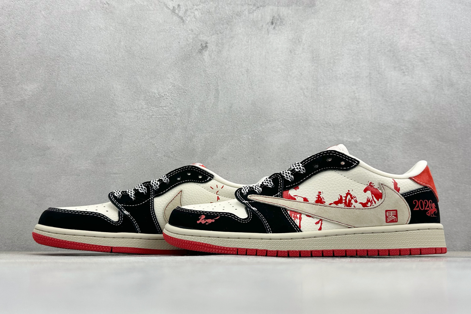 XC版Travis Scott x Fragment Design x Air Jordan 1 Low SP AJ1 乔1马年联名 黑红马年 低帮文化休闲板鞋 XS2025-086