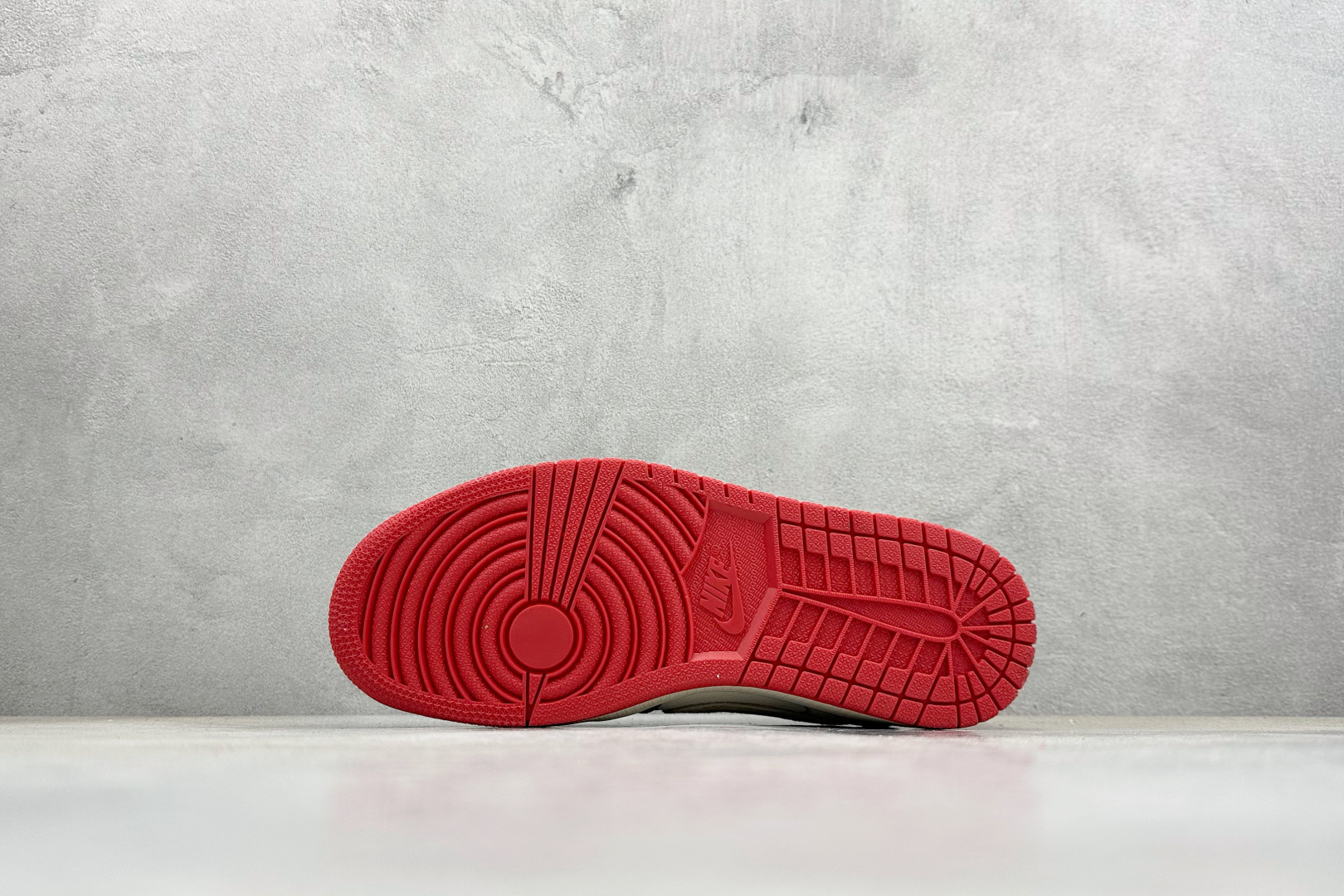 XC版Travis Scott x Fragment Design x Air Jordan 1 Low SP AJ1 乔1马年联名 黑红马年 低帮文化休闲板鞋 XS2025-086