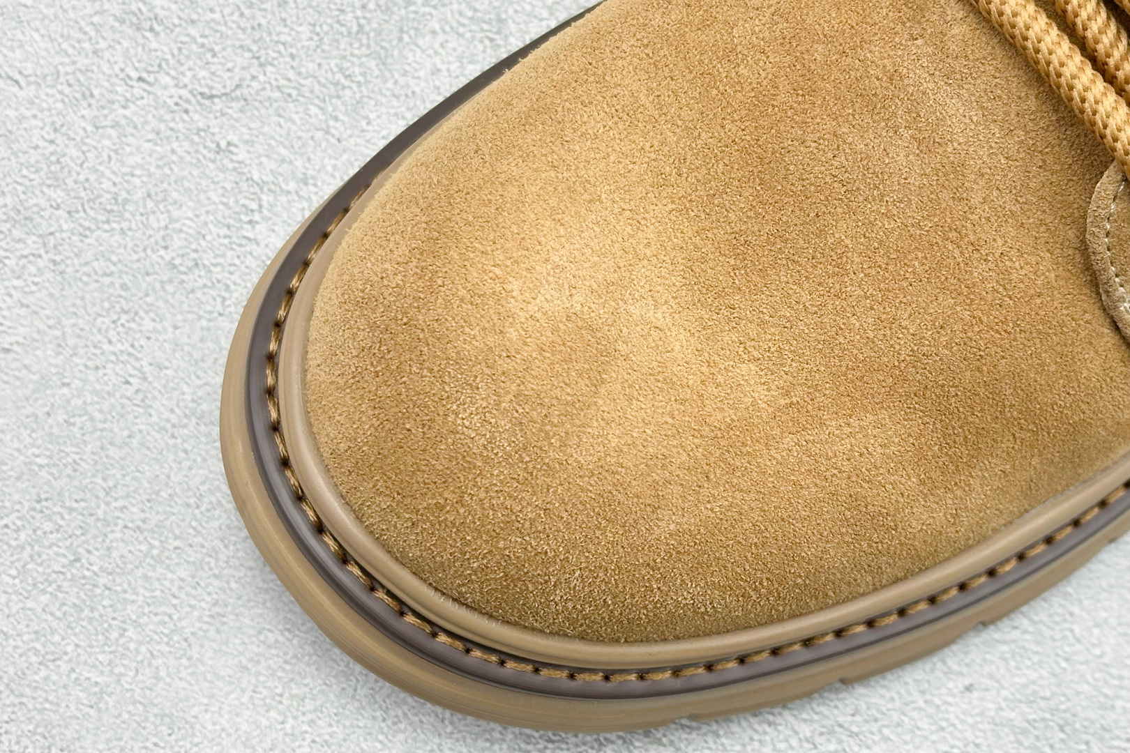 UGGTasman Weather Hybrid 塔斯曼混合系列中帮轻量休闲马丁靴 11909-莆田鞋,莆田鞋货源,高仿鞋,高仿鞋货源,安福档口,莆田高仿鞋,莆田鞋批发,高仿鞋批发,莆田高仿运动鞋,高仿运动鞋,莆田运动鞋 UGGTasman Weather Hybrid 塔斯曼混合系列中帮轻量休闲马丁靴 11909