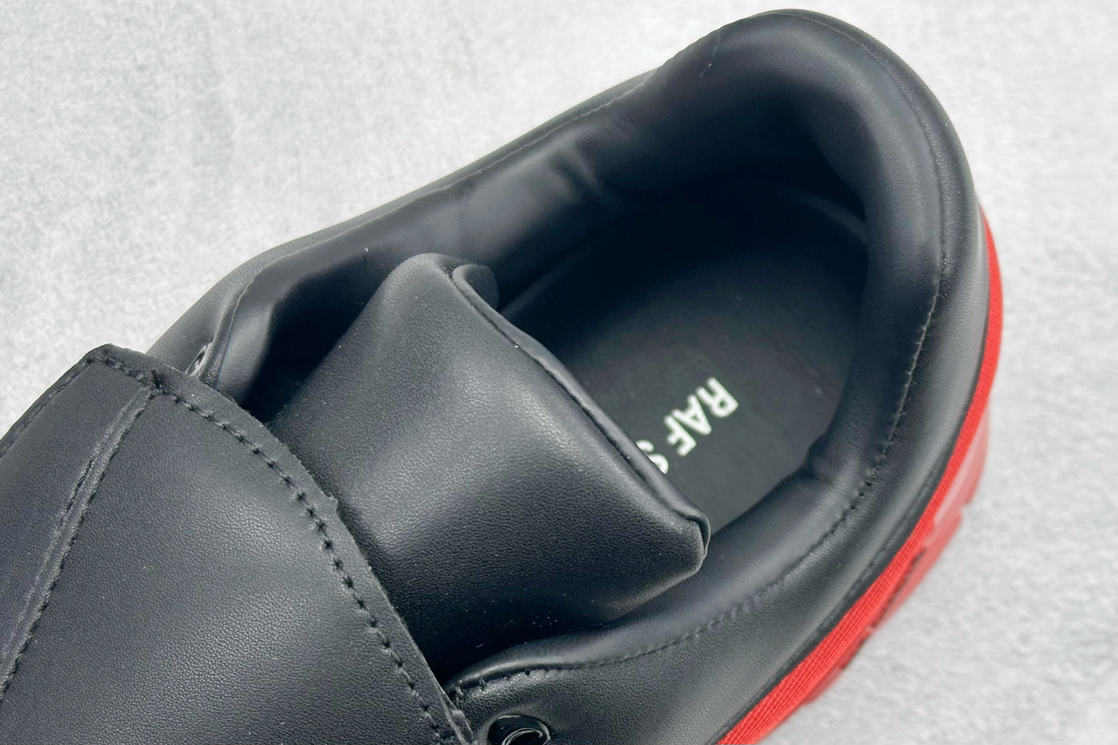 RAF SIMONS Antei 先锋潮流 复古低帮休闲鞋 HR740001S