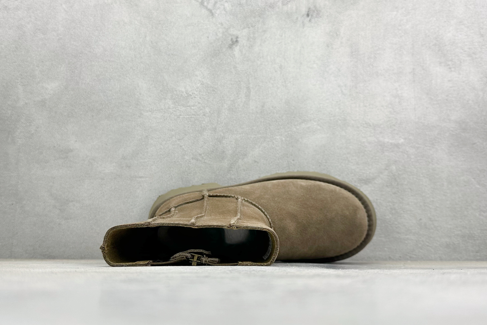 UGG 鱼人厚底铅笔靴 5cm厚底 小红书爆款 广州外贸大厂生产 鞋头到鞋垫真羊皮毛一体 1158313