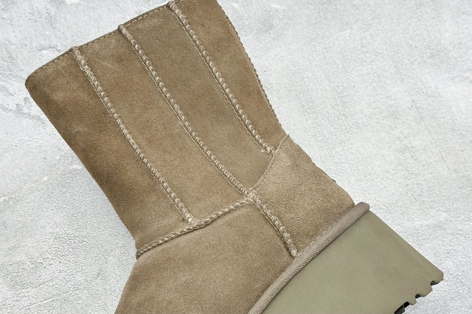 UGG 鱼人厚底铅笔靴 5cm厚底 小红书爆款 广州外贸大厂生产 鞋头到鞋垫真羊皮毛一体 1158313