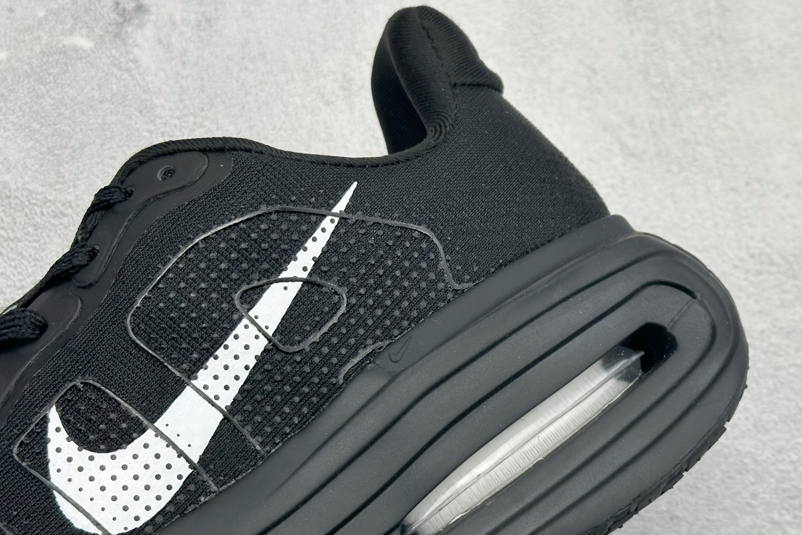 Nike Air Zoom Pegasus Premium 全掌气垫缓震网面运动跑鞋 HQ2050-558