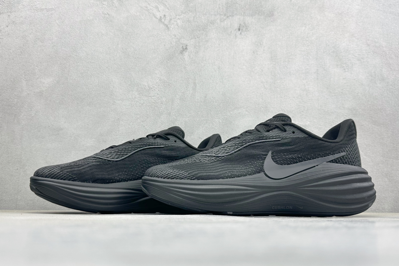 Nike Zoom Vomero 舒适减震防滑 低帮跑步鞋 YC2661-002-莆田鞋,莆田鞋货源,高仿鞋,高仿鞋货源,安福档口,莆田高仿鞋,莆田鞋批发,高仿鞋批发,莆田高仿运动鞋,高仿运动鞋,莆田运动鞋 Nike Zoom Vomero 舒适减震防滑 低帮跑步鞋 YC2661-002