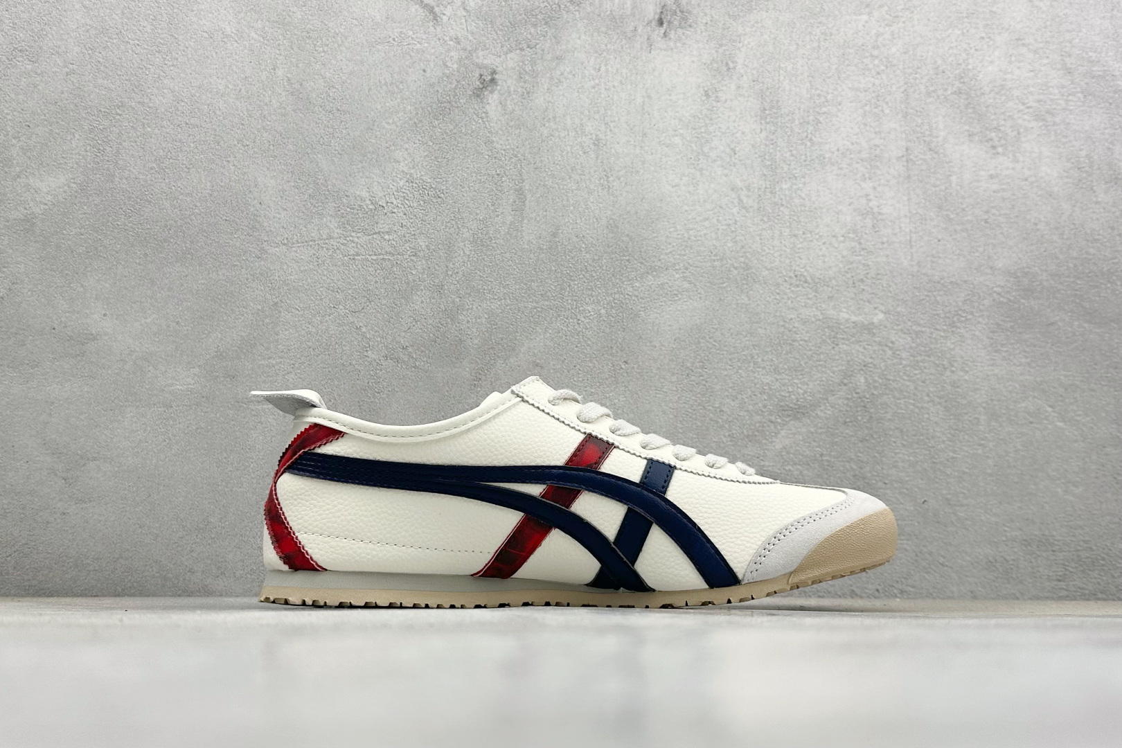Onitsuka Tiger鬼塚虎 MEXICO 66 ‘DIY’定制球鞋系列 防滑耐磨透气轻便 低帮休闲鞋 DL408-145
