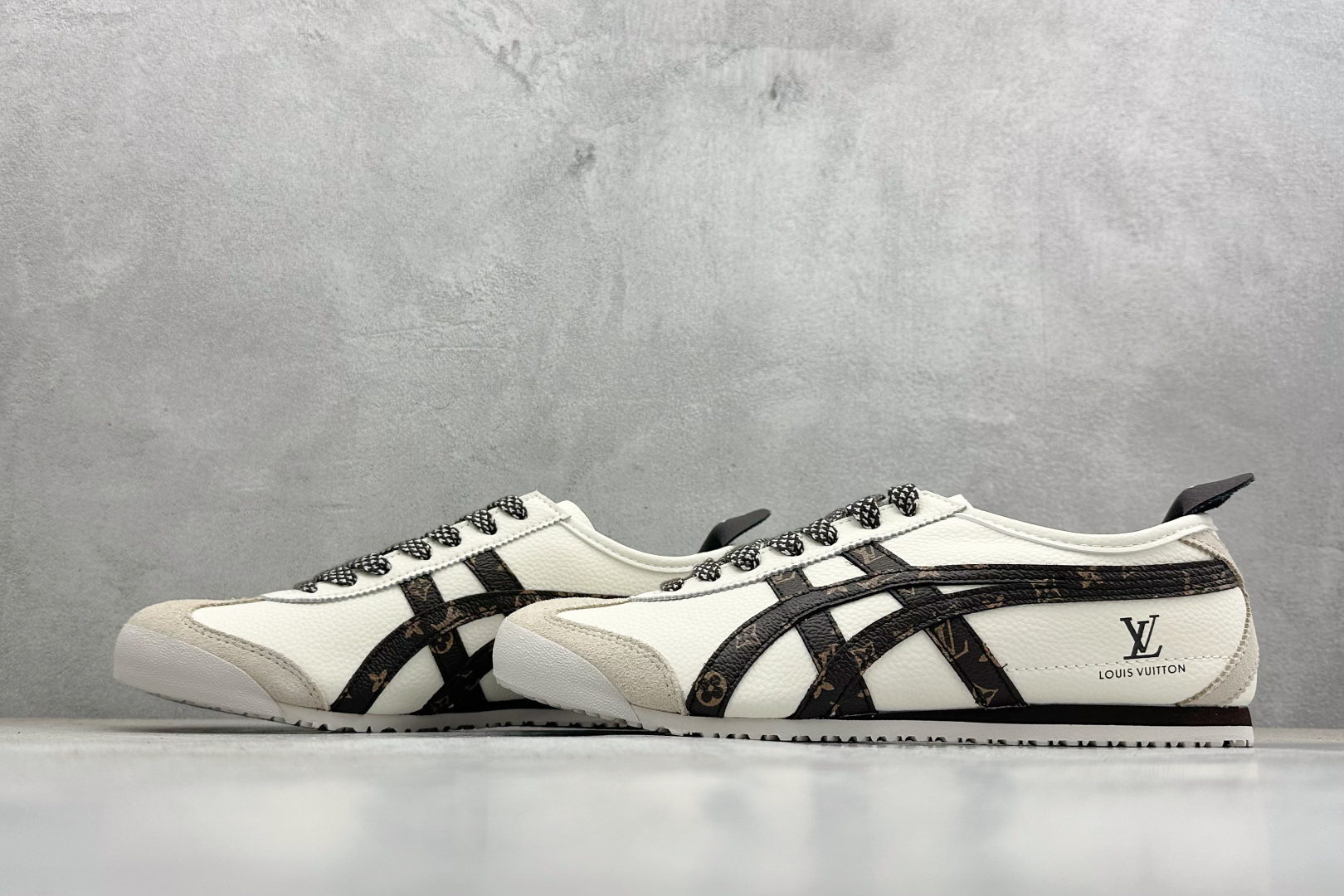 Onitsuka Tiger鬼塚虎 MEXICO 66 ‘DIY’定制球鞋系列 防滑耐磨透气轻便 低帮休闲鞋 DL408-139