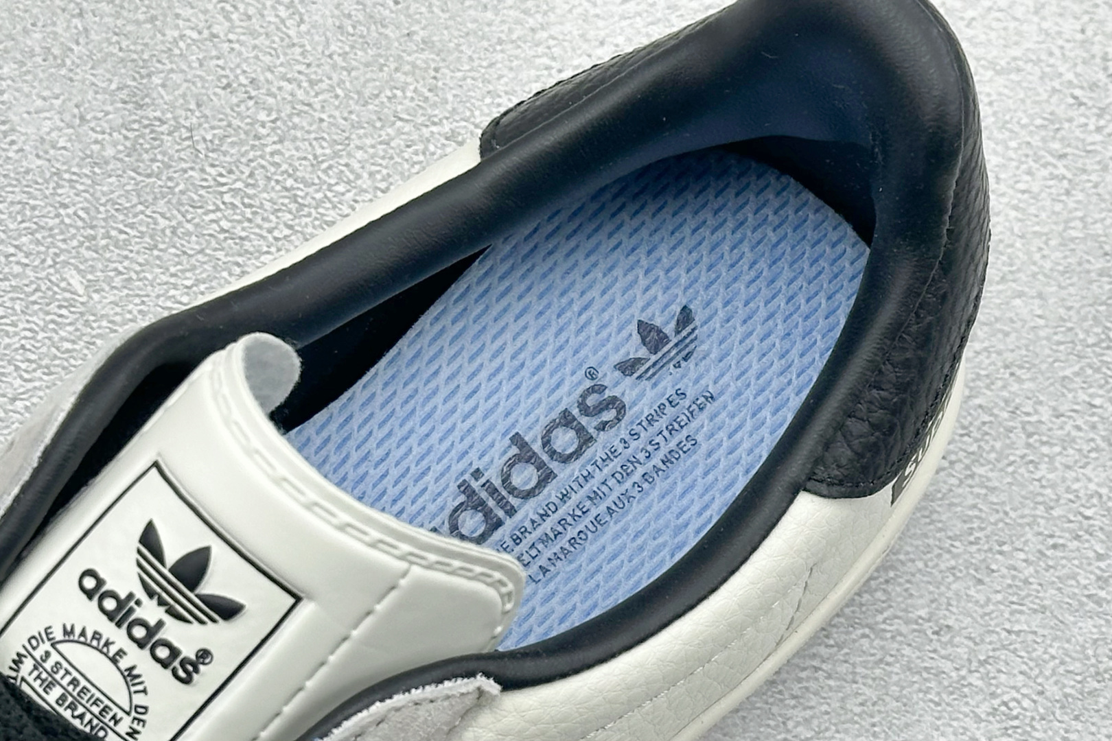 AdidOriginals Gazelle Indoor 联名三叶草复古休闲防滑耐磨低帮板鞋 DD6613