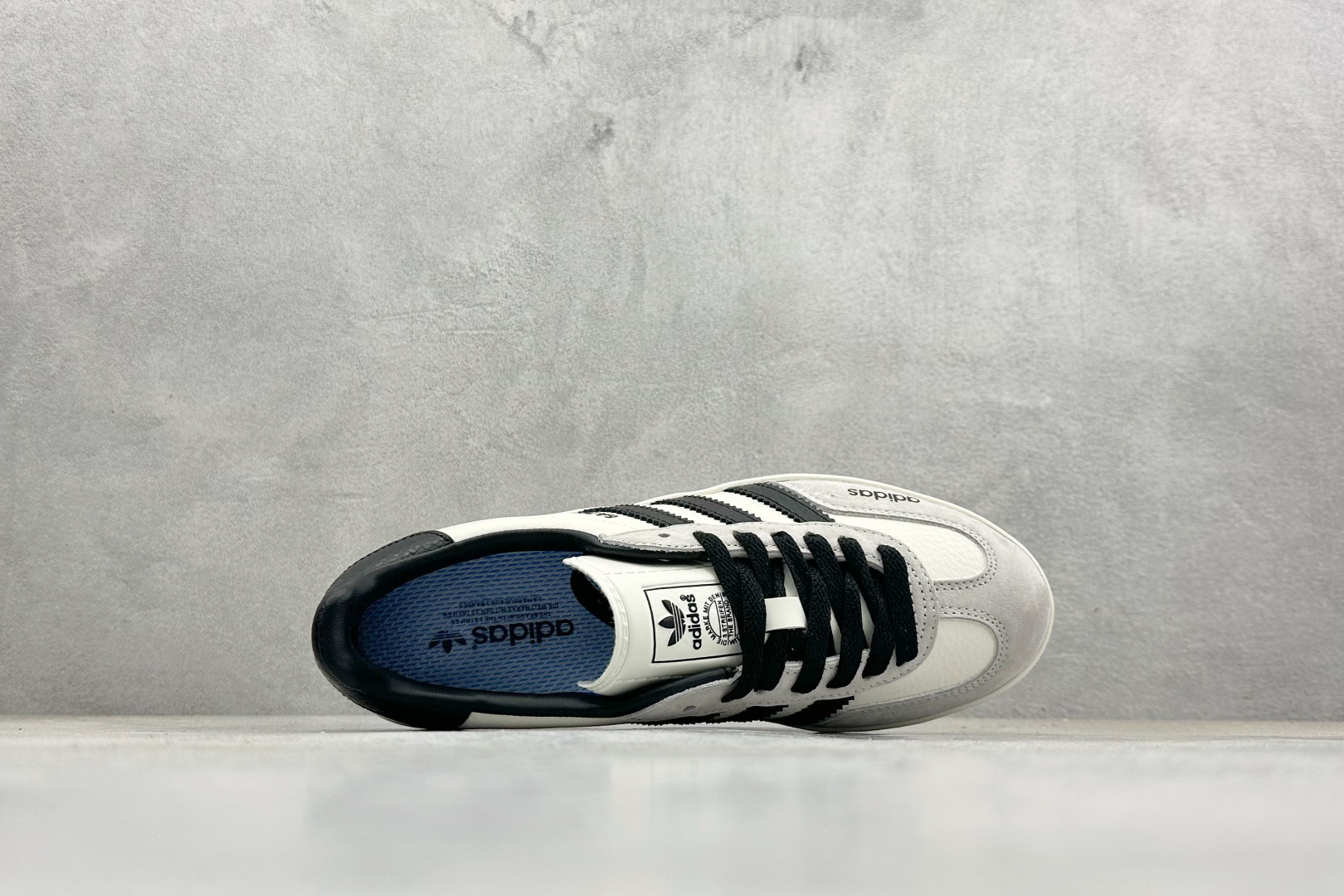 AdidOriginals Gazelle Indoor 联名三叶草复古休闲防滑耐磨低帮板鞋 DD6613