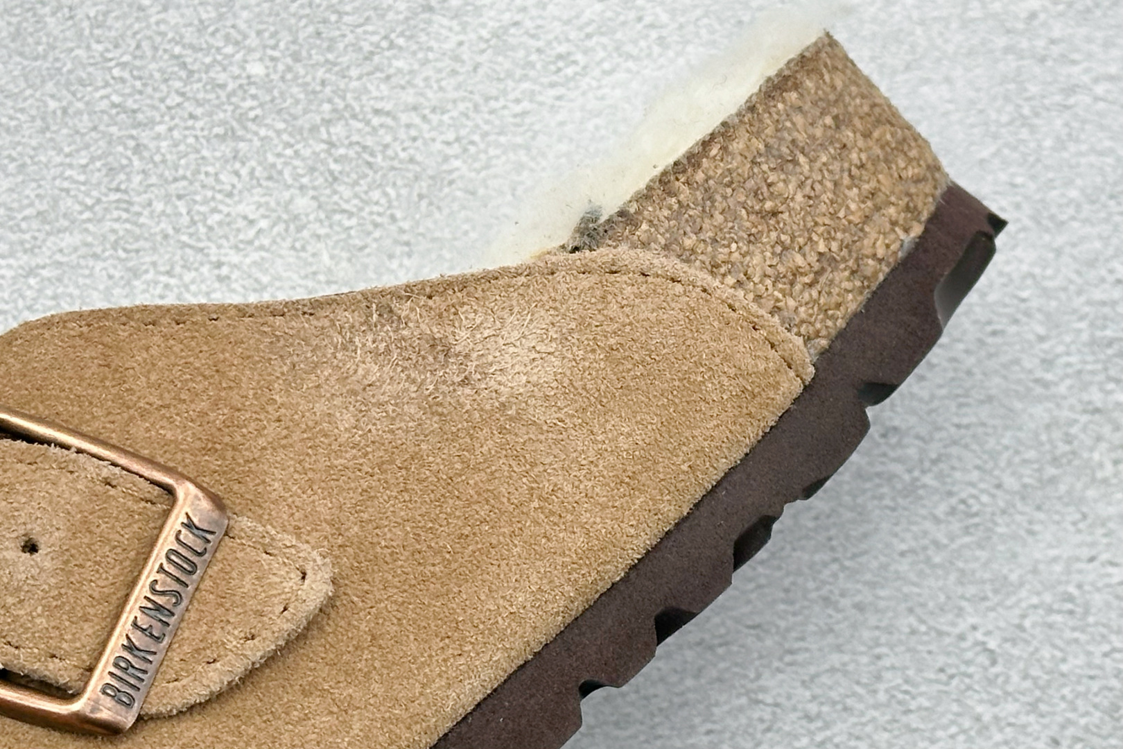 Birkenstock 博肯半拖加绒系列 London-Shearling内里羊毛 1009543-莆田鞋,莆田鞋货源,高仿鞋,高仿鞋货源,安福档口,莆田高仿鞋,莆田鞋批发,高仿鞋批发,莆田高仿运动鞋,高仿运动鞋,莆田运动鞋 Birkenstock 博肯半拖加绒系列 London-Shearling内里羊毛 1009543