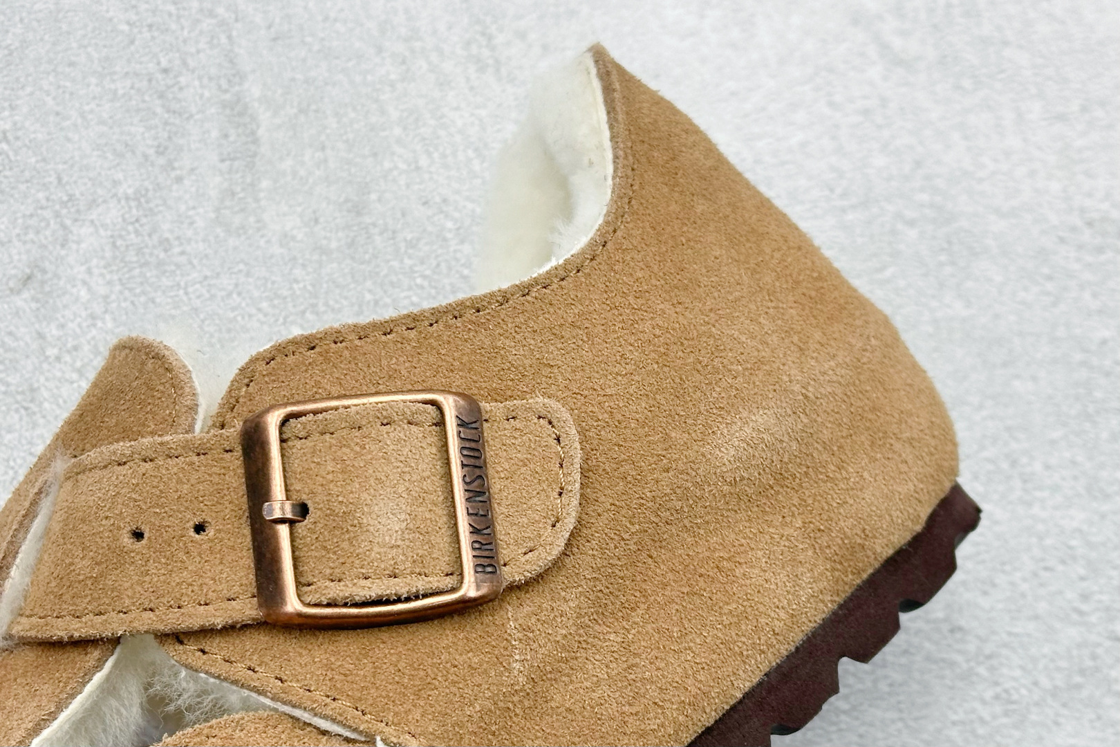 Birkenstock 博肯全包加绒系列 代工厂工艺 品质看得见 London-Shearling内里羊毛 1013309-莆田鞋,莆田鞋货源,高仿鞋,高仿鞋货源,安福档口,莆田高仿鞋,莆田鞋批发,高仿鞋批发,莆田高仿运动鞋,高仿运动鞋,莆田运动鞋 Birkenstock 博肯全包加绒系列 代工厂工艺 品质看得见 London-Shearling内里羊毛 1013309