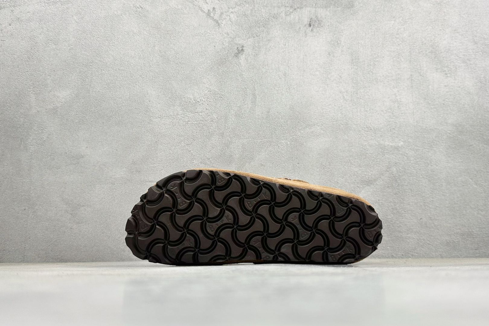 Birkenstock 博肯全包加绒系列 代工厂工艺 品质看得见 London-Shearling内里羊毛 1013309-莆田鞋,莆田鞋货源,高仿鞋,高仿鞋货源,安福档口,莆田高仿鞋,莆田鞋批发,高仿鞋批发,莆田高仿运动鞋,高仿运动鞋,莆田运动鞋 Birkenstock 博肯全包加绒系列 代工厂工艺 品质看得见 London-Shearling内里羊毛 1013309