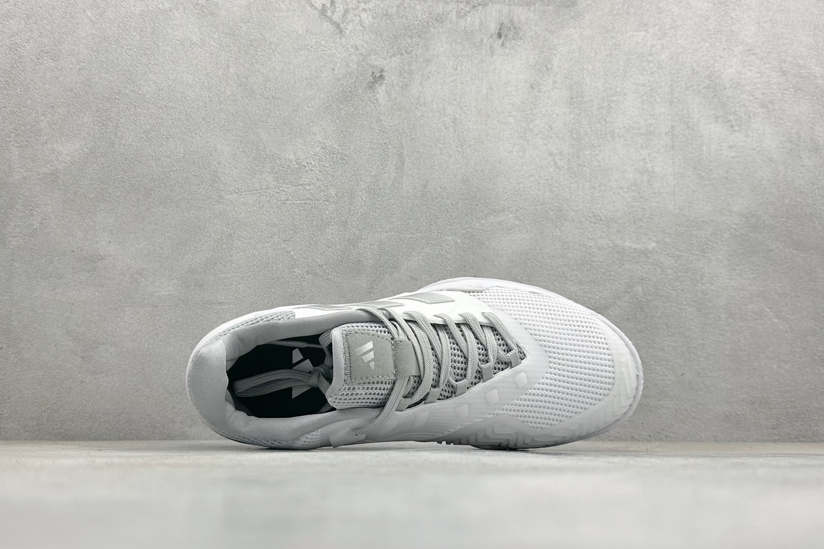 AdidBarricade 13 M Leather 低帮网球老爹风复古缓震休闲运动慢跑鞋 IF0407