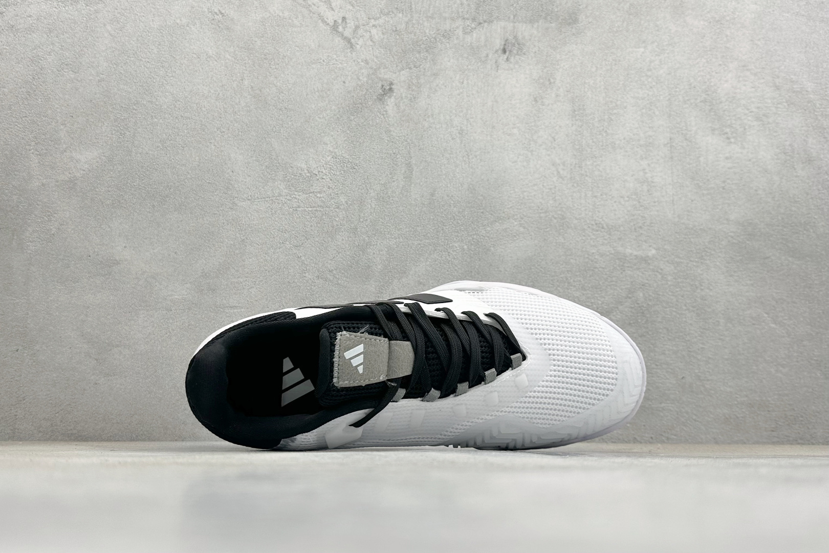 AdidBarricade 13 M Leather 低帮网球老爹风复古缓震休闲运动慢跑鞋 IF0465