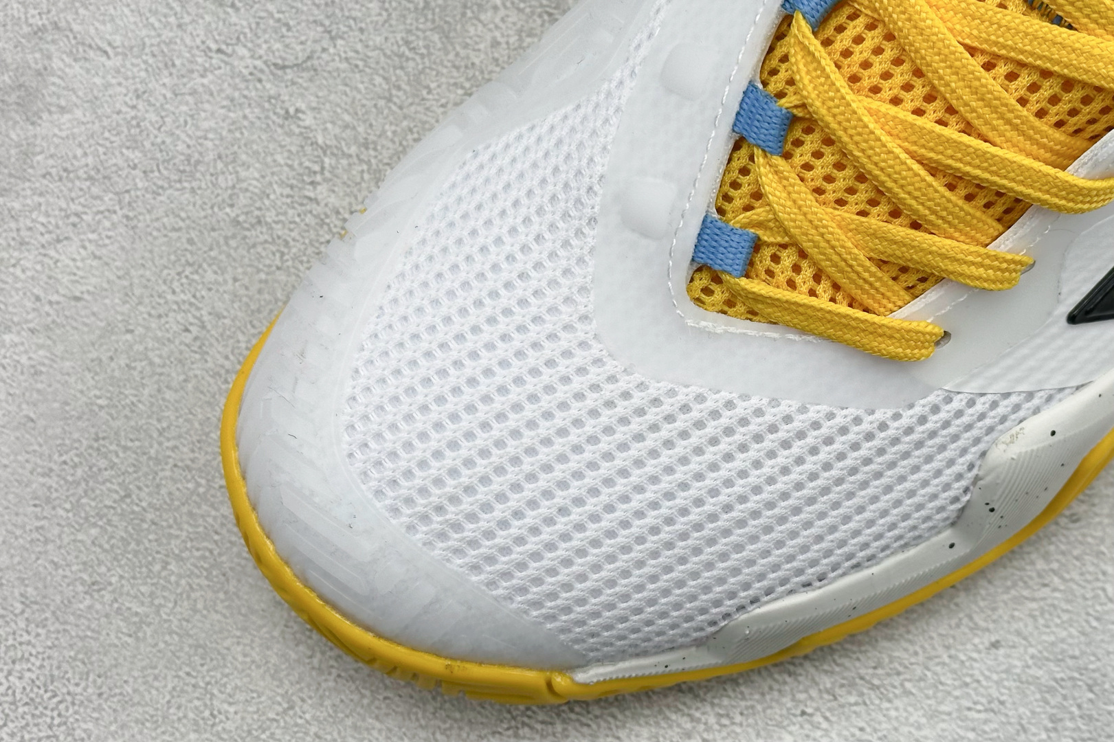 AdidBarricade 13 M Leather 低帮网球老爹风复古缓震休闲运动慢跑鞋 IF0410