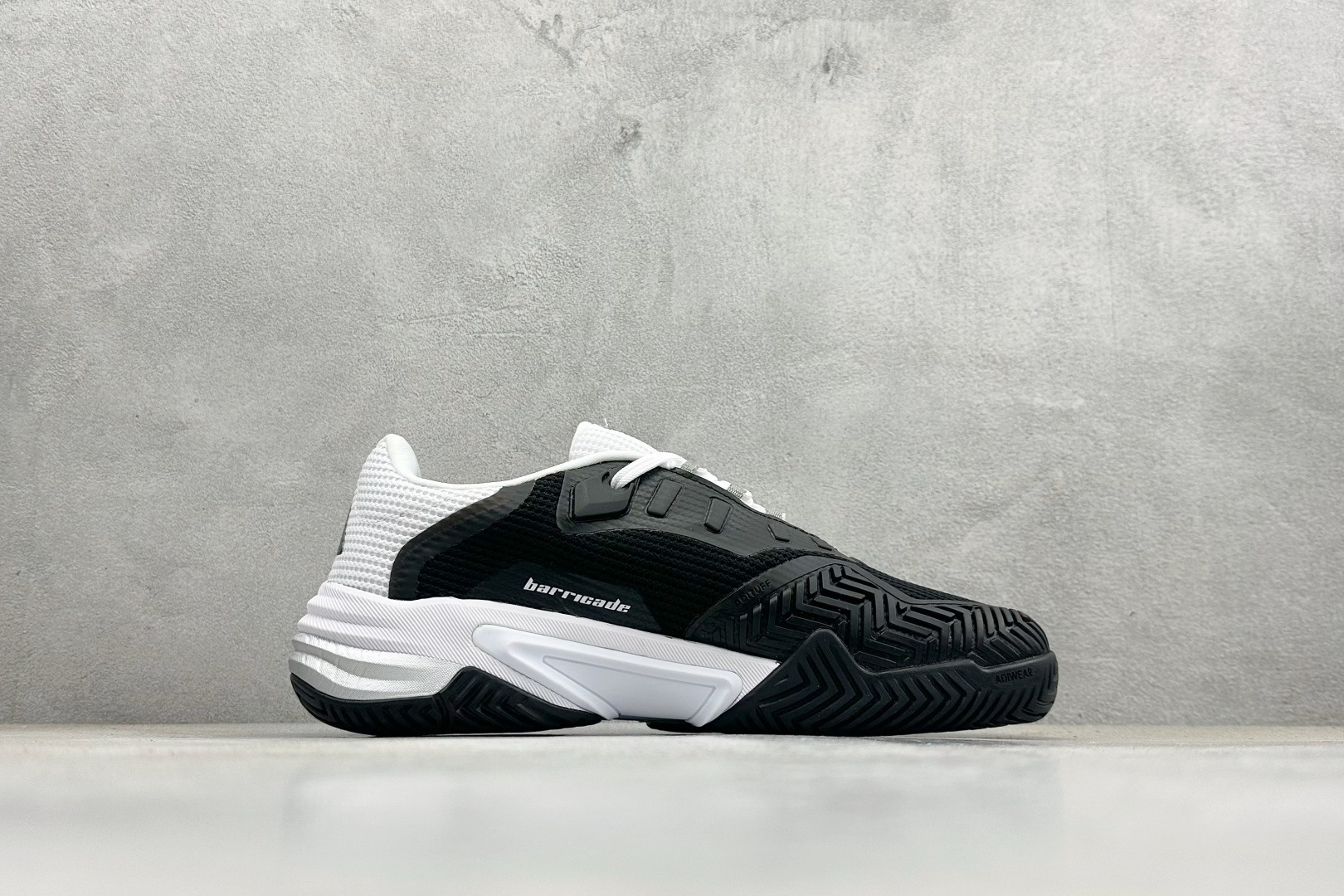 AdidBarricade 13 M Leather 低帮网球老爹风复古缓震休闲运动慢跑鞋 IF0466