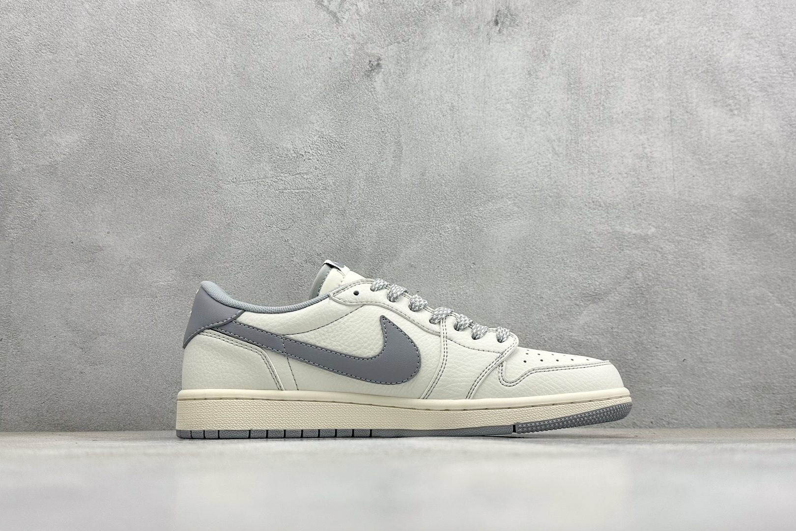 Air Jordan 1 Low AJ1 乔1 斯图西联名 高端定制 倒钩低帮复古篮球鞋 CS5288-501-莆田鞋,莆田鞋货源,高仿鞋,高仿鞋货源,安福档口,莆田高仿鞋,莆田鞋批发,高仿鞋批发,莆田高仿运动鞋,高仿运动鞋,莆田运动鞋 Air Jordan 1 Low AJ1 乔1 斯图西联名 高端定制 倒钩低帮复古篮球鞋 CS5288-501