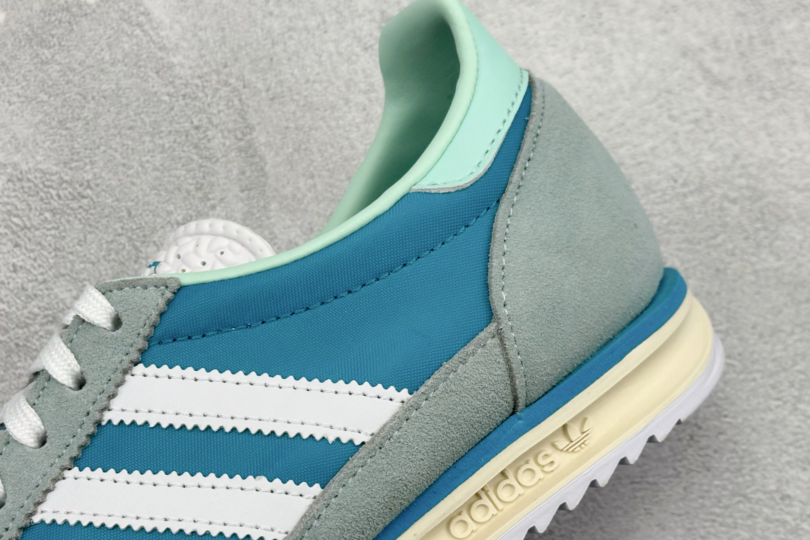 ML版AD Originals SL 72 RS 休闲防滑耐磨低帮板鞋 JI0199