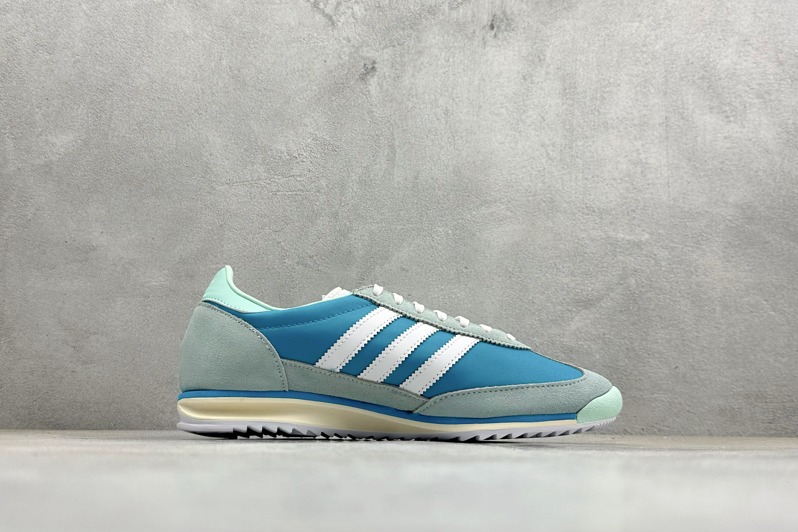 ML版AD Originals SL 72 RS 休闲防滑耐磨低帮板鞋 JI0199