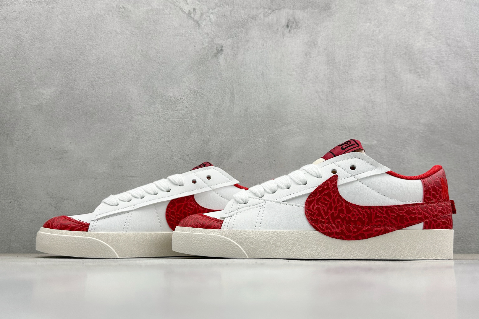 PG版Nike Blazer low 77 JUMBO 马年限定开括者大勾低帮休闲板鞋 DN2158-103-莆田鞋,莆田鞋货源,高仿鞋,高仿鞋货源,安福档口,莆田高仿鞋,莆田鞋批发,高仿鞋批发,莆田高仿运动鞋,高仿运动鞋,莆田运动鞋 PG版Nike Blazer low 77 JUMBO 马年限定开括者大勾低帮休闲板鞋 DN2158-103
