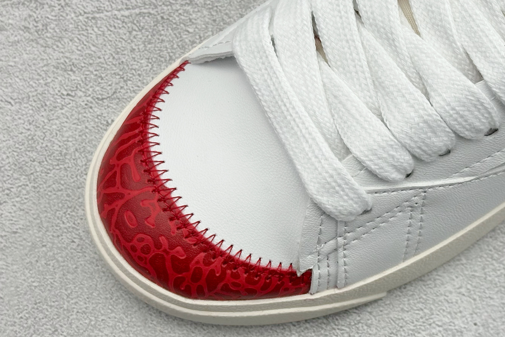 PG版Nike Blazer low 77 JUMBO 马年限定开括者大勾低帮休闲板鞋 DN2158-103-莆田鞋,莆田鞋货源,高仿鞋,高仿鞋货源,安福档口,莆田高仿鞋,莆田鞋批发,高仿鞋批发,莆田高仿运动鞋,高仿运动鞋,莆田运动鞋 PG版Nike Blazer low 77 JUMBO 马年限定开括者大勾低帮休闲板鞋 DN2158-103