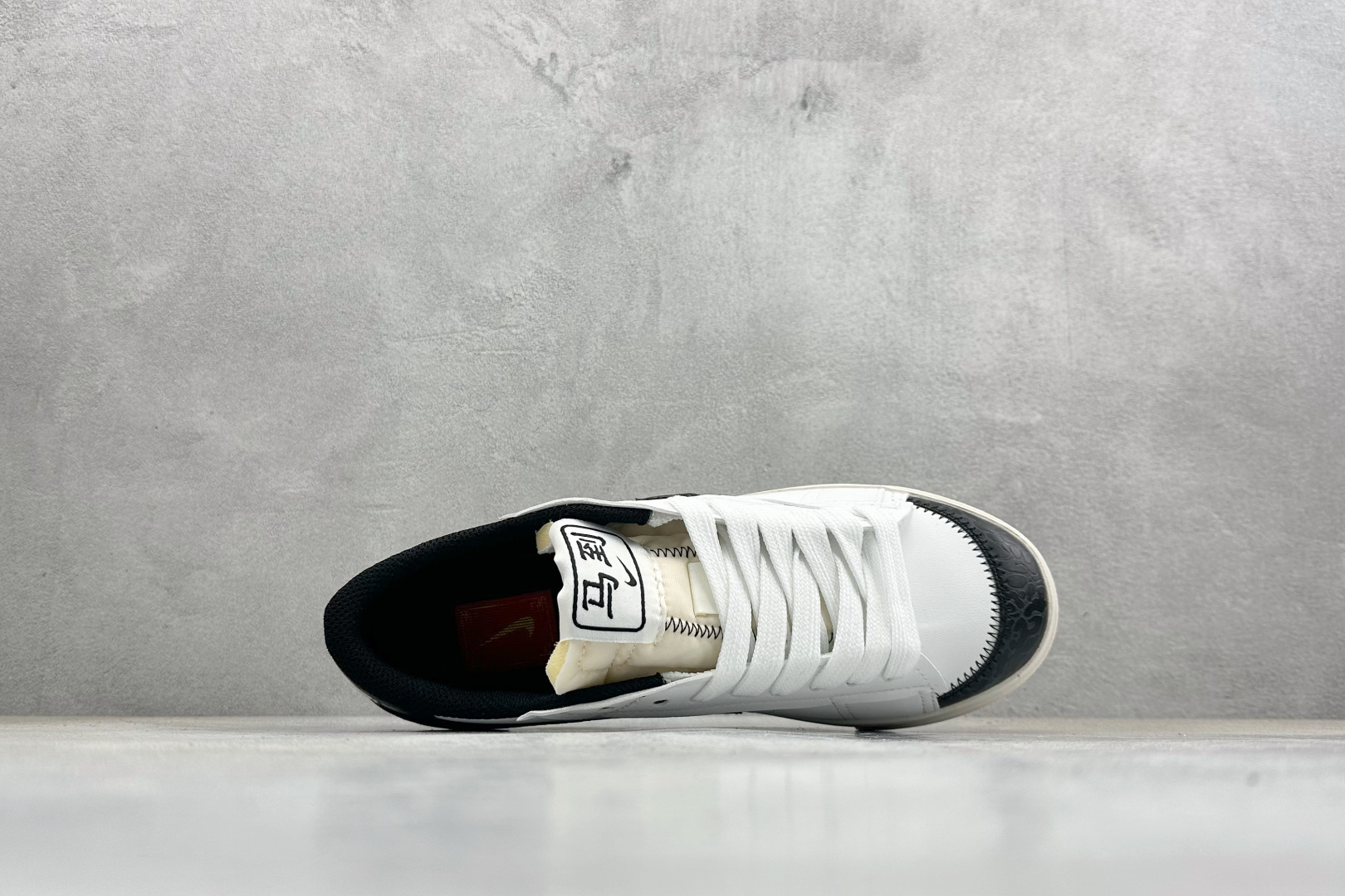 PG版Nike Blazer low 77 JUMBO 马年限定开括者大勾低帮休闲板鞋 DN2158-102