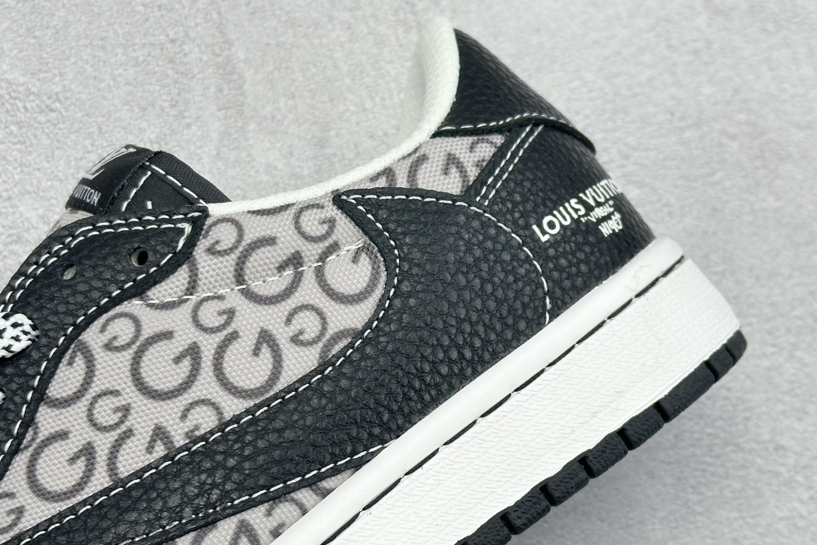 XC版Travis Scott x Fragment Design x Jordan Air Jordan 1 Low SP “LV联名——黑荔纹” DZ5899-041