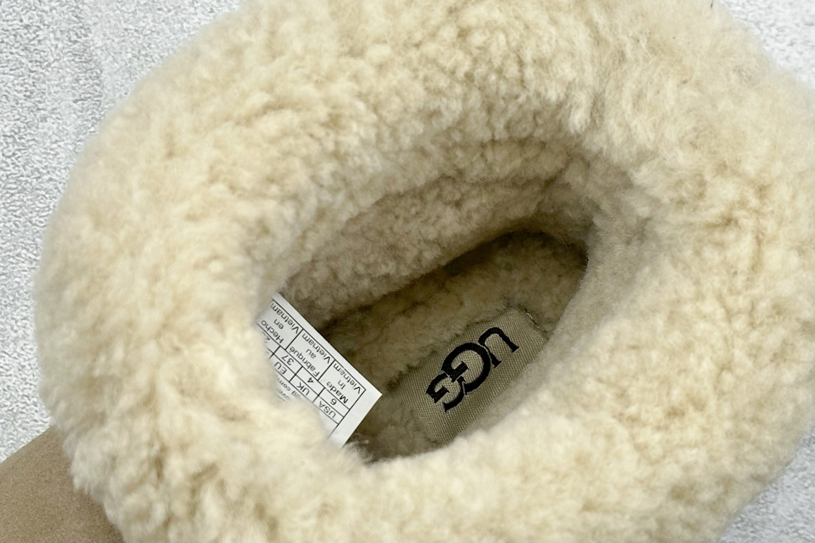 260 UGG 小土豆女神款秋冬羊皮毛一体雪地靴 W/1011665