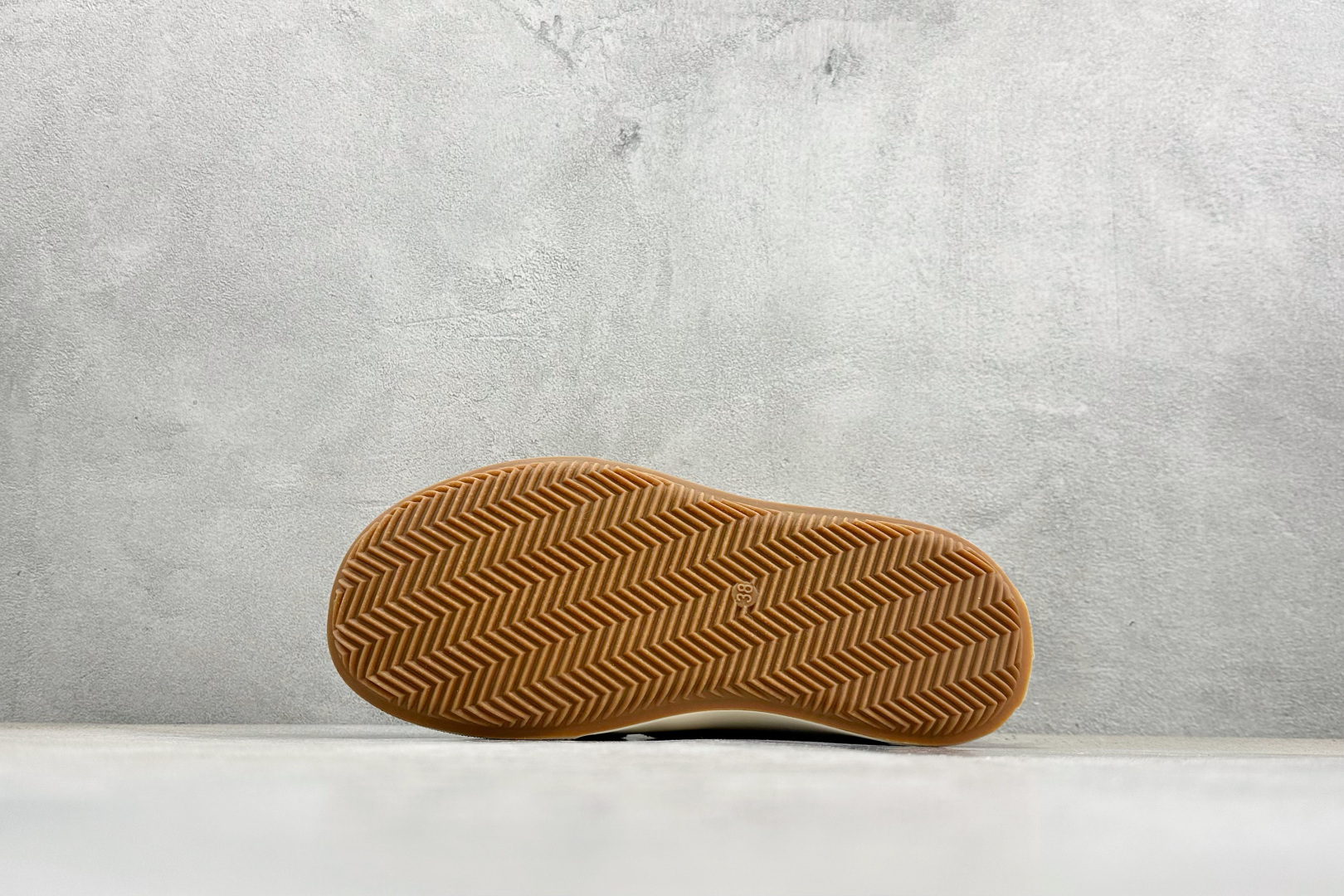 新晋潮流鞋靴品牌GGCC冬季新款魔术贴 G23Y6905