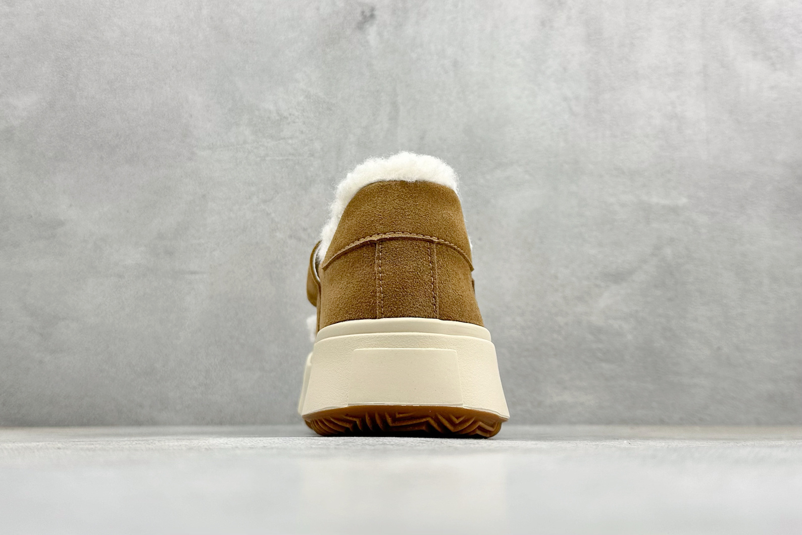 新晋潮流鞋靴品牌GGCC冬季新款魔术贴 G23Y6905