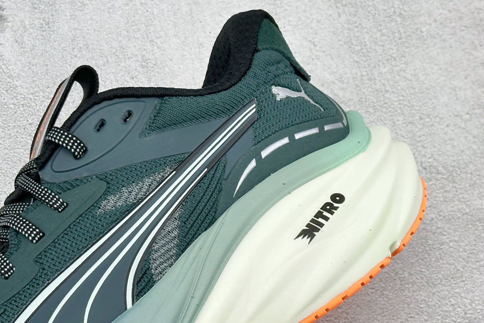 270 PUMA彪马Magnify Nitro 3 舒适百搭经典低帮跑步鞋 311046-07