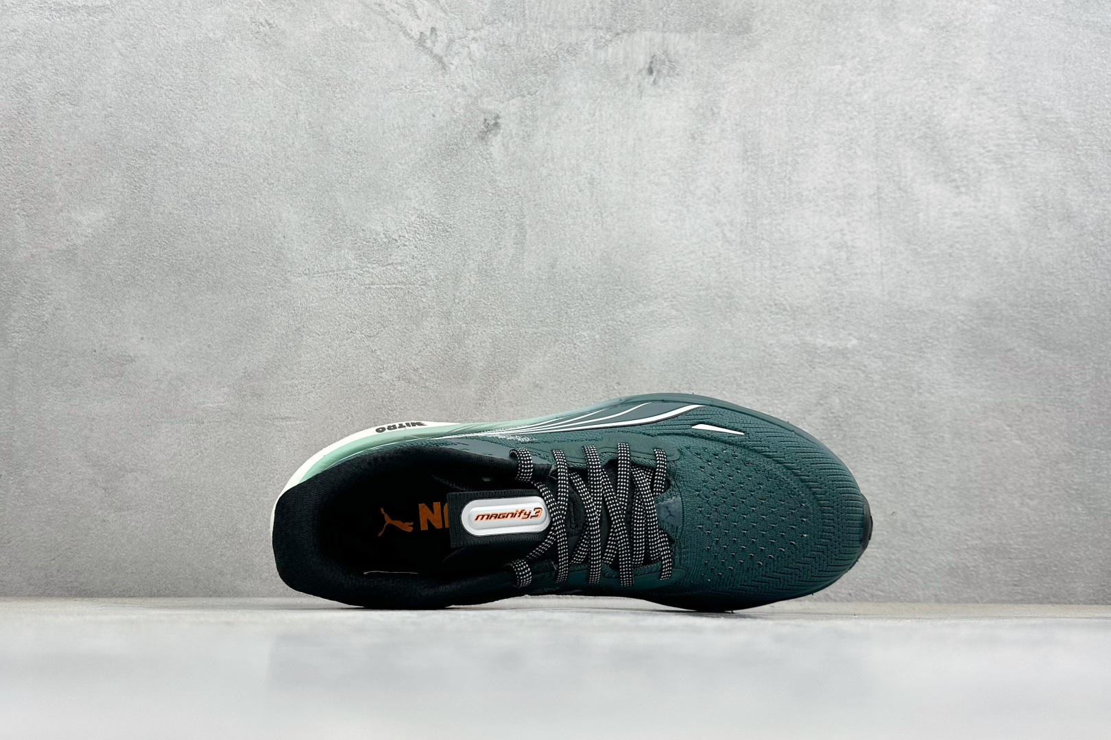 270 PUMA彪马Magnify Nitro 3 舒适百搭经典低帮跑步鞋 311046-07