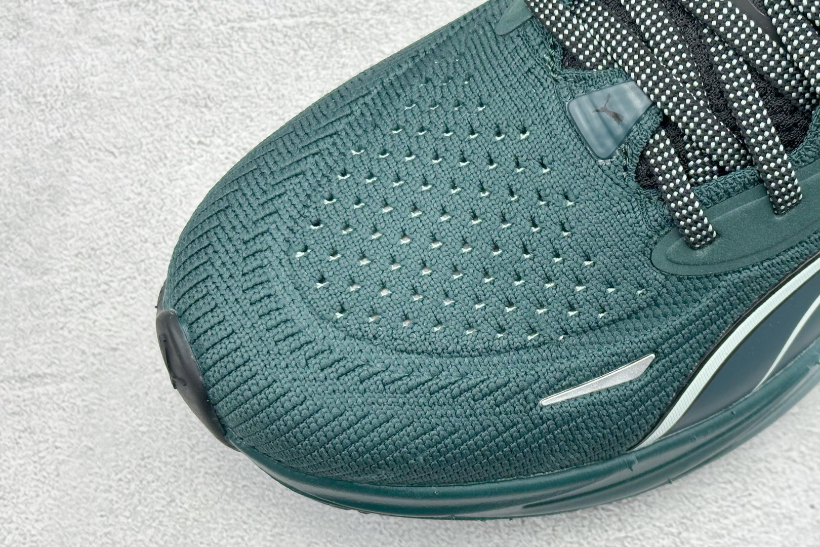 270 PUMA彪马Magnify Nitro 3 舒适百搭经典低帮跑步鞋 311046-07