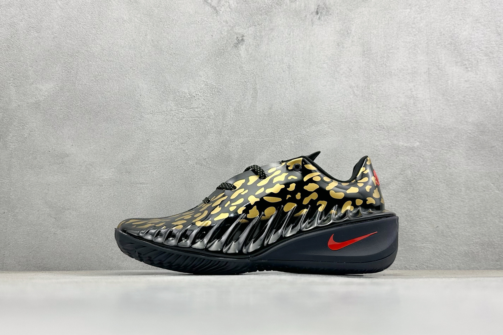 NIKE AIR ZOOM G.T CUT 4 实战篮球鞋 IQ2606-400