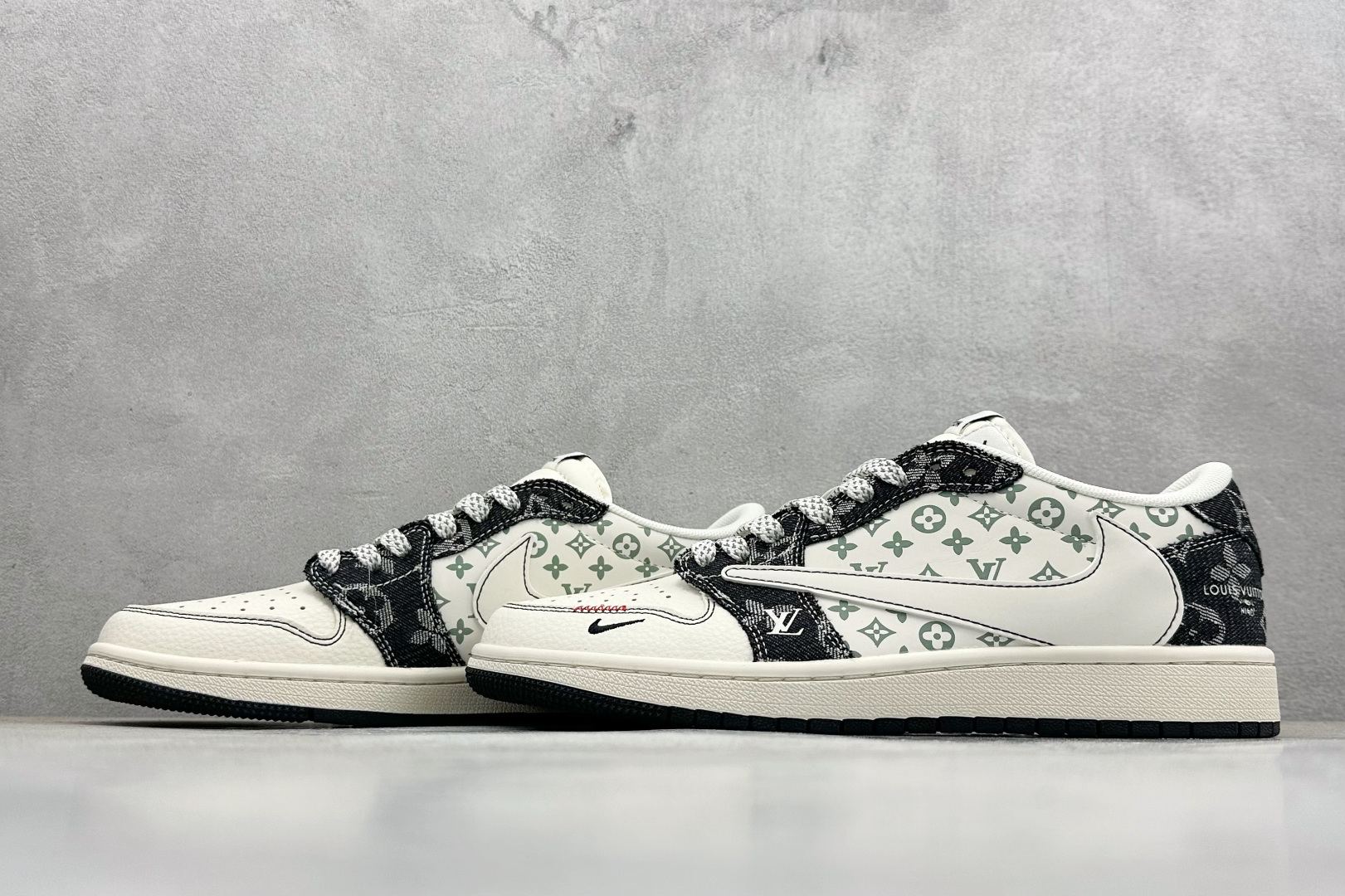 Travis Scott x Fragment Design x Air Jordan 1 Low SP AJ1 乔1 LV联名 黑牛仔布 低帮文化休闲板鞋 YX5066-327