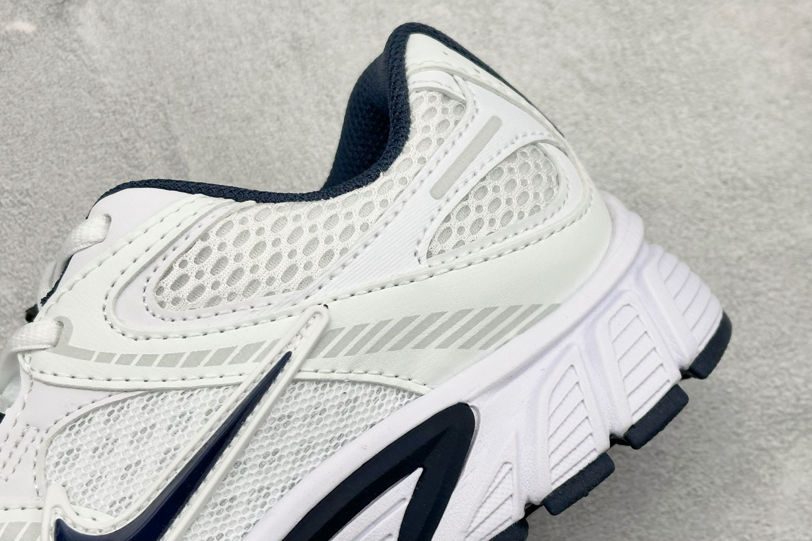 GS版 NK V5 RNR 舒适百搭跑步鞋 HJ5228-538